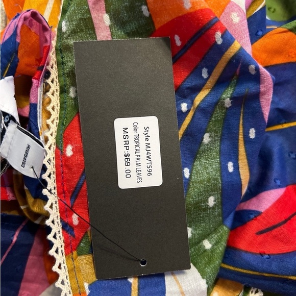 Marc New York Super Colorful Ruffle Top NWT - Picture 6 of 6